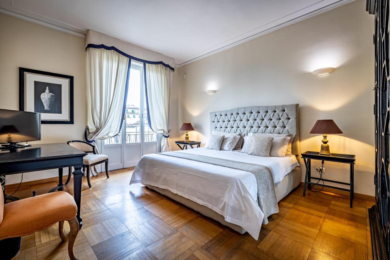 Yid D'Azeglio Luxury Apartment With Parking ฟลอเรนซ์ ภายนอก รูปภาพ