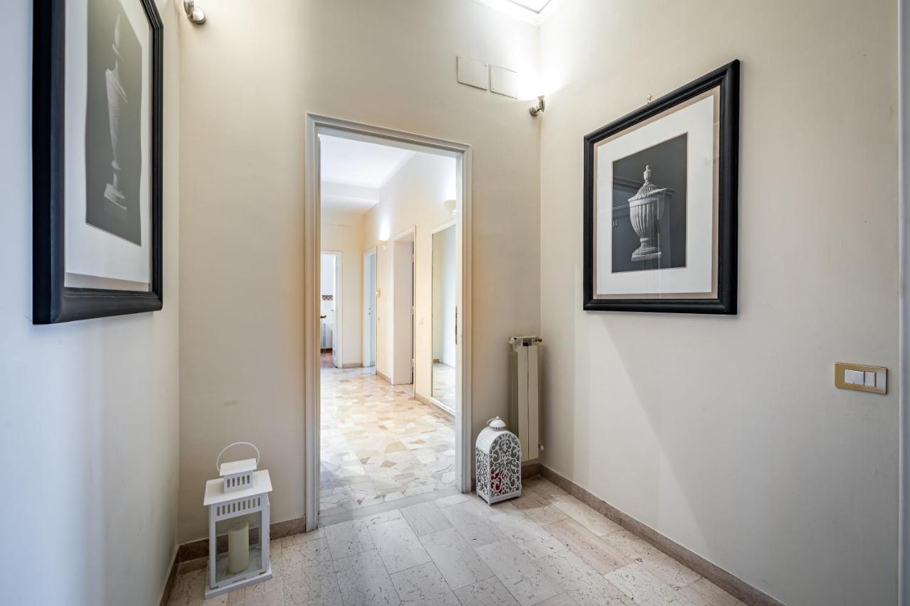 Yid D'Azeglio Luxury Apartment With Parking ฟลอเรนซ์ ภายนอก รูปภาพ