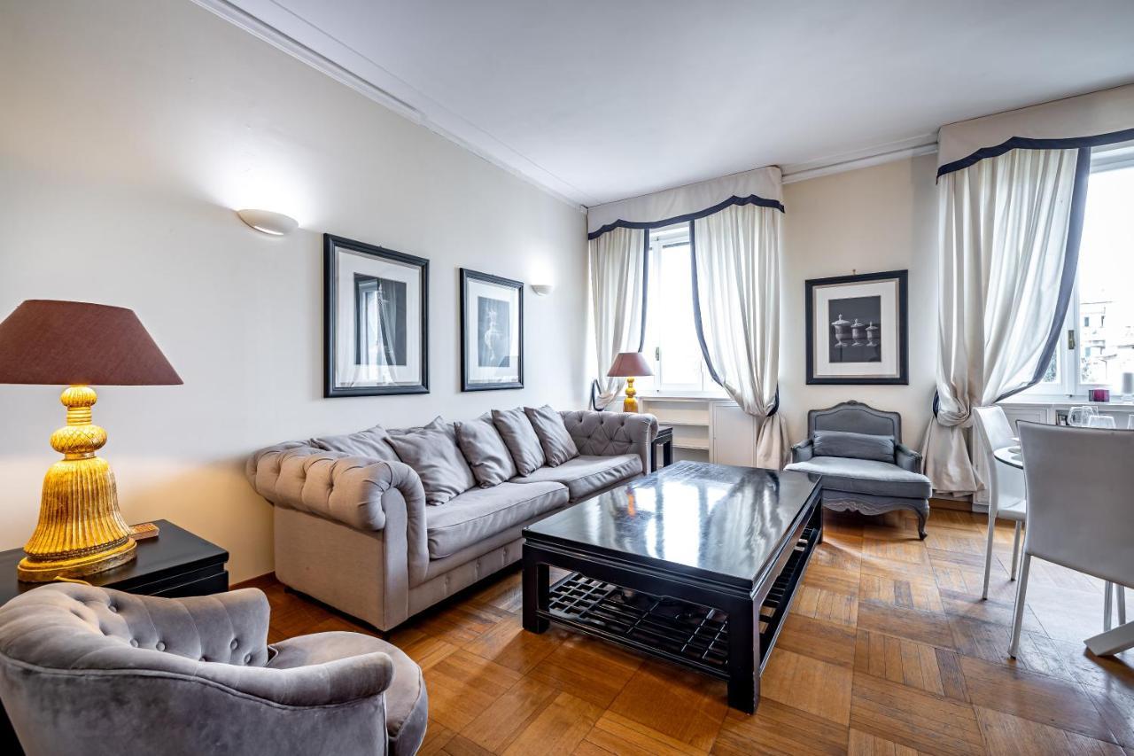 Yid D'Azeglio Luxury Apartment With Parking ฟลอเรนซ์ ภายนอก รูปภาพ